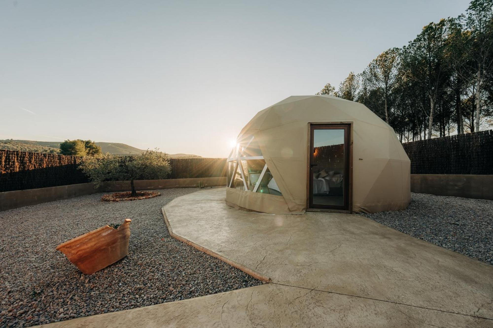 Hotel El Moli Glamping à Adzaneta Extérieur photo